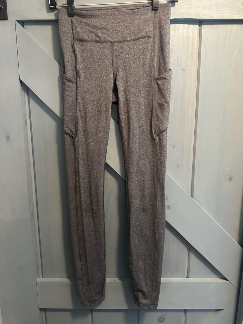 grey lululemon swift speed leggings